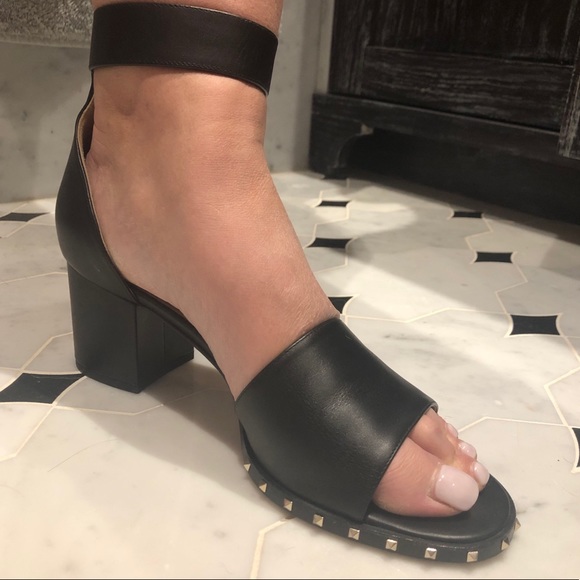Valentino Soul Rockstud Sandals - Picture 6 of 8